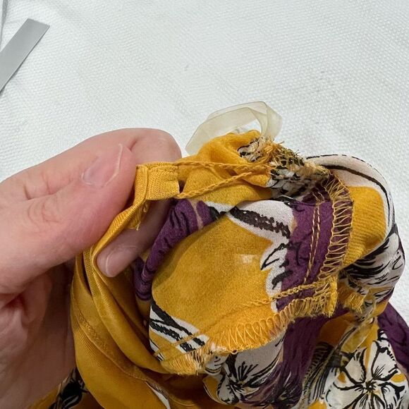 Liz Claiborne Yellow Purple‎ Floral Blouse Attached Tank Top - Picture 7 of 9